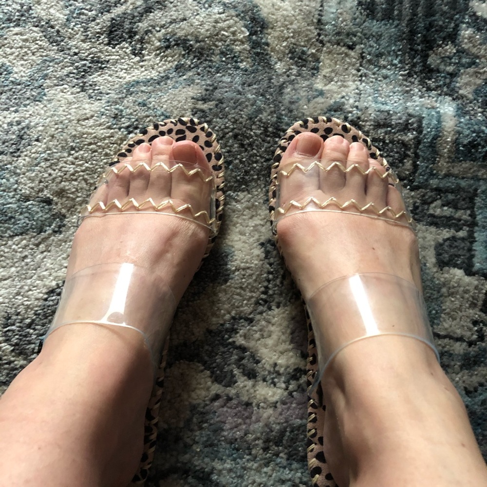 Shoes flat sandals